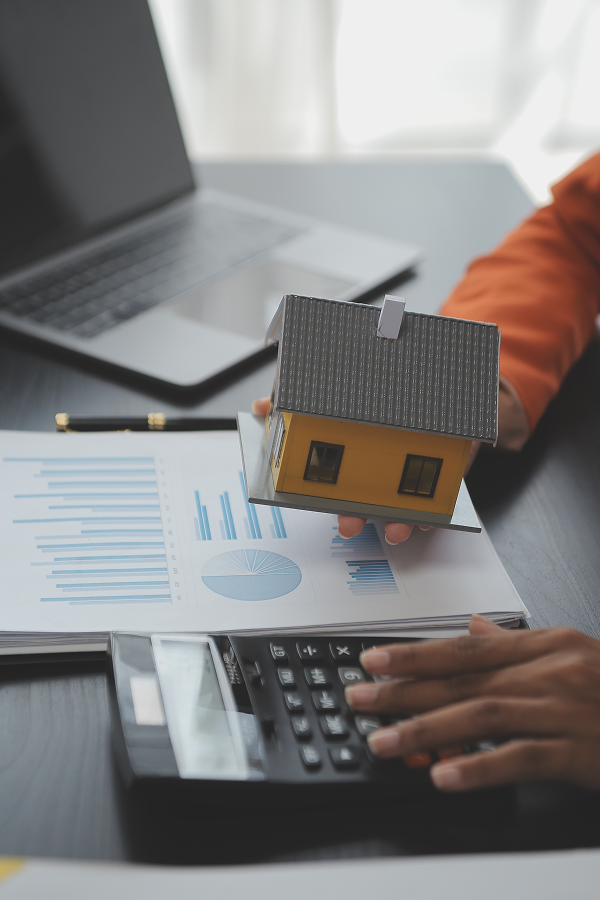 不動産関連事業